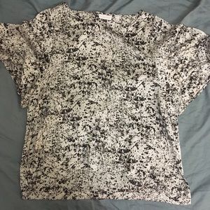 Black and white Top